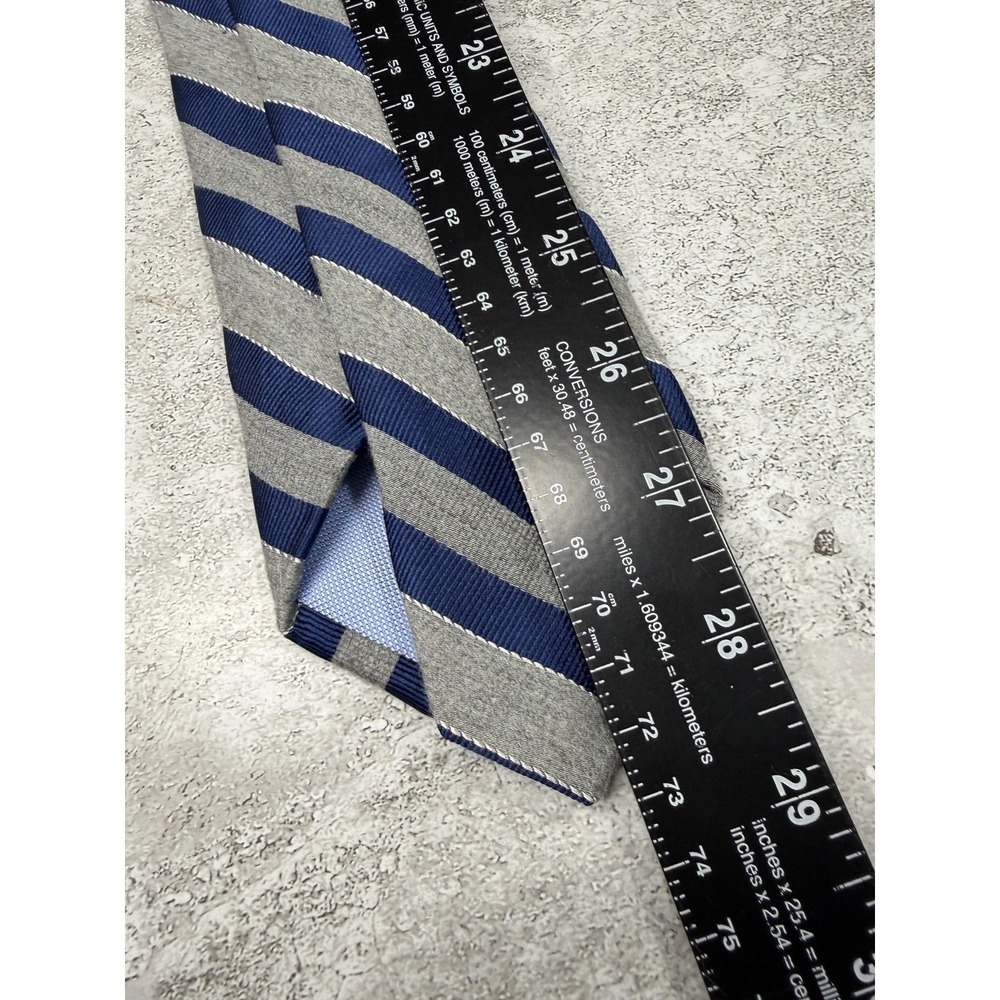 Tommy Hilfiger Silk Tie Mens One Size Blue Striped Made In China Necktie - Picture 4 of 4